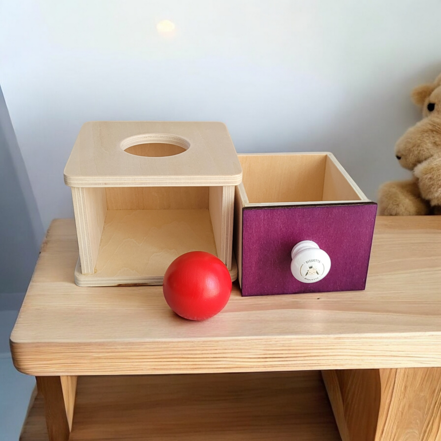 Boîte de Permanence en Bois avec Balle - Biquette Biquette
