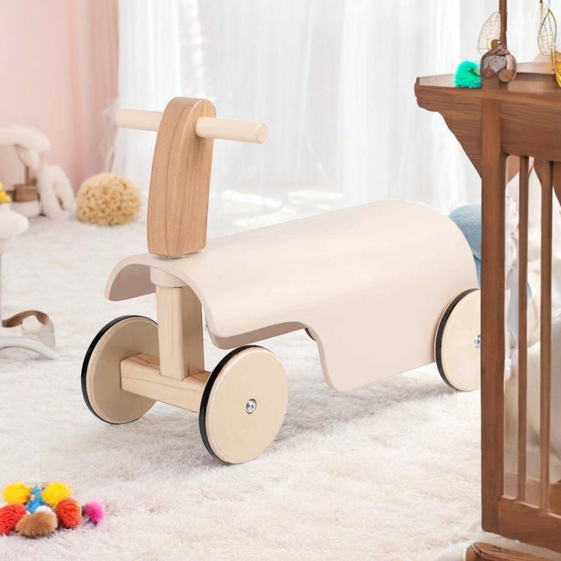 Véhicule porteur en bois - trotteur pour bébé - chariot de marche - Biquette Biquette
