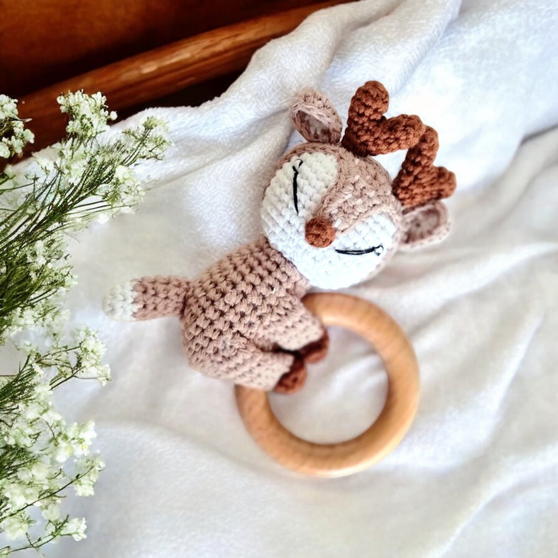 Hochets Hochet amigurumis - Le Premier Ami Doux de Votre Bébé - Collection animaux de la forêt - Biquette Biquette