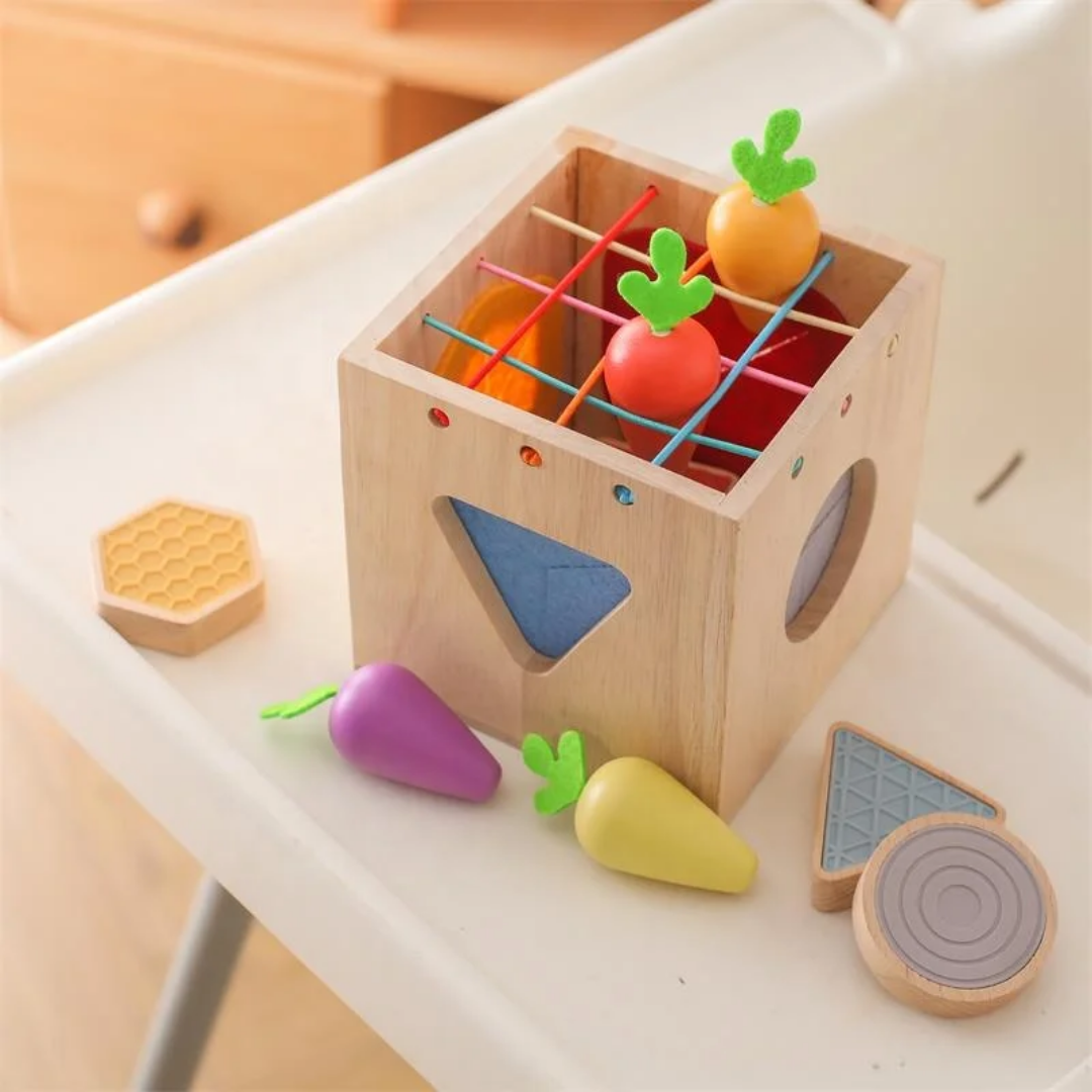 Cube d'activité en bois - Cube d’éveil en bois – Tri des formes